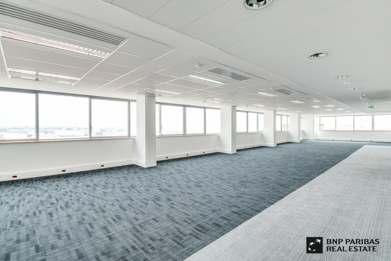 Bureau Paris 3079m² Location bureau Paris OLBUR2104572 9